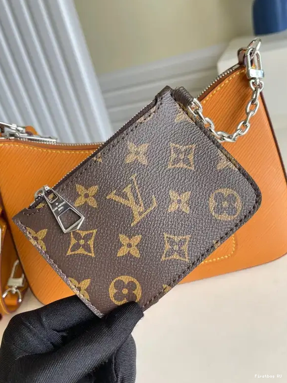 First bags ru LOUIS VUITTON MARELLE 0501
